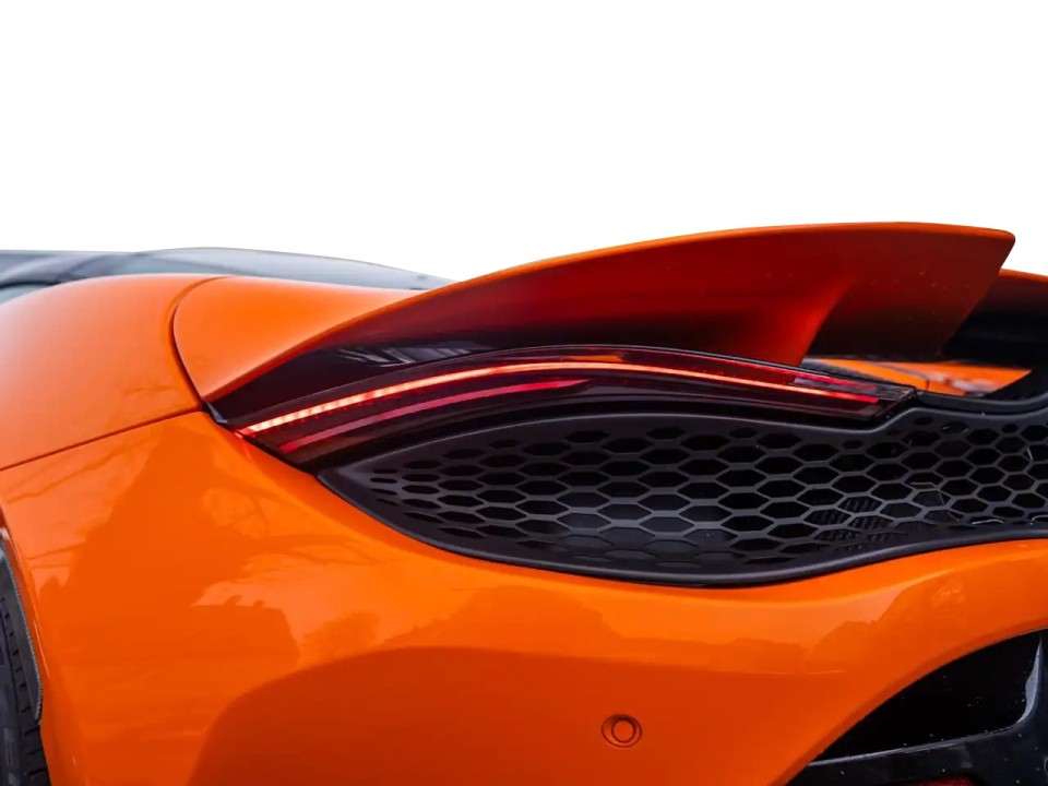 McLaren 750S Coupe - foto 20