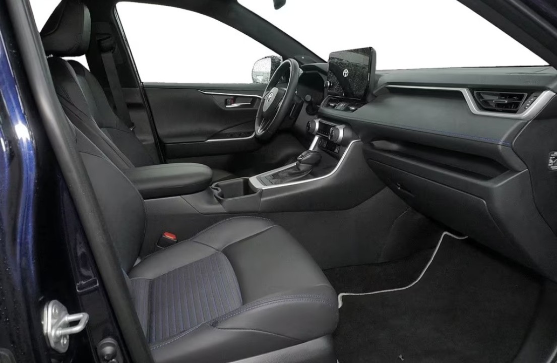 Toyota RAV4 - foto 8