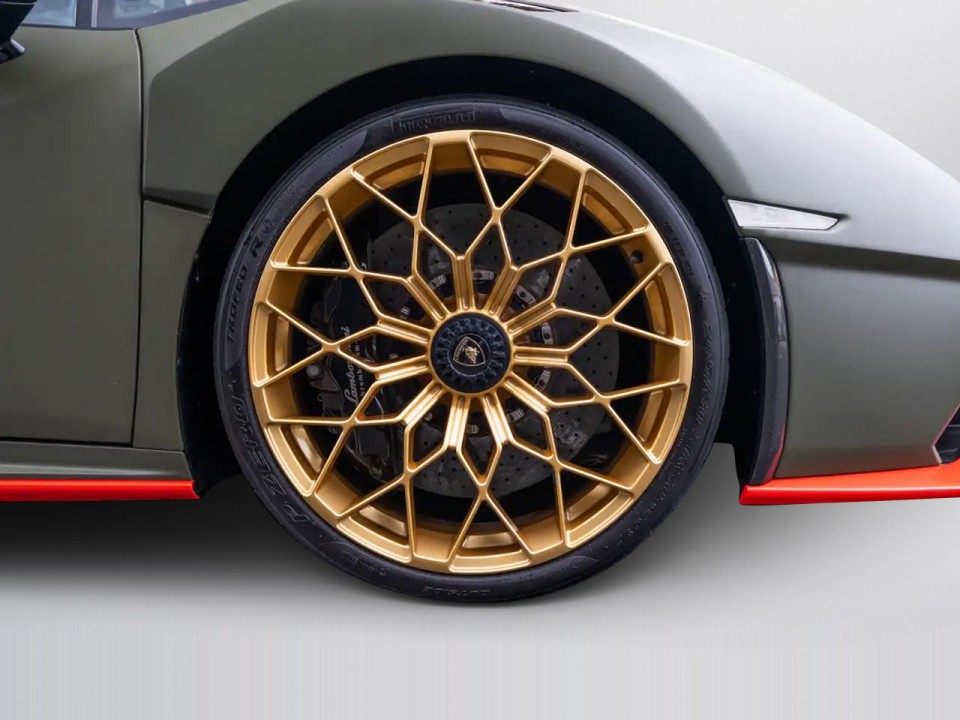 Lamborghini Huracan STO - foto 19