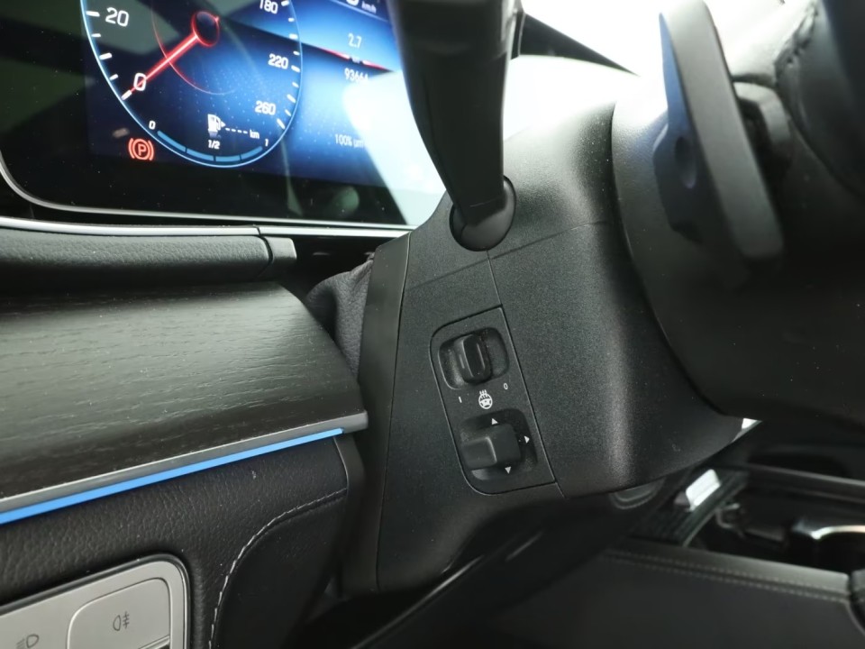 Mercedes-Benz GLE 350de 4MATIC AMG Line - foto 14