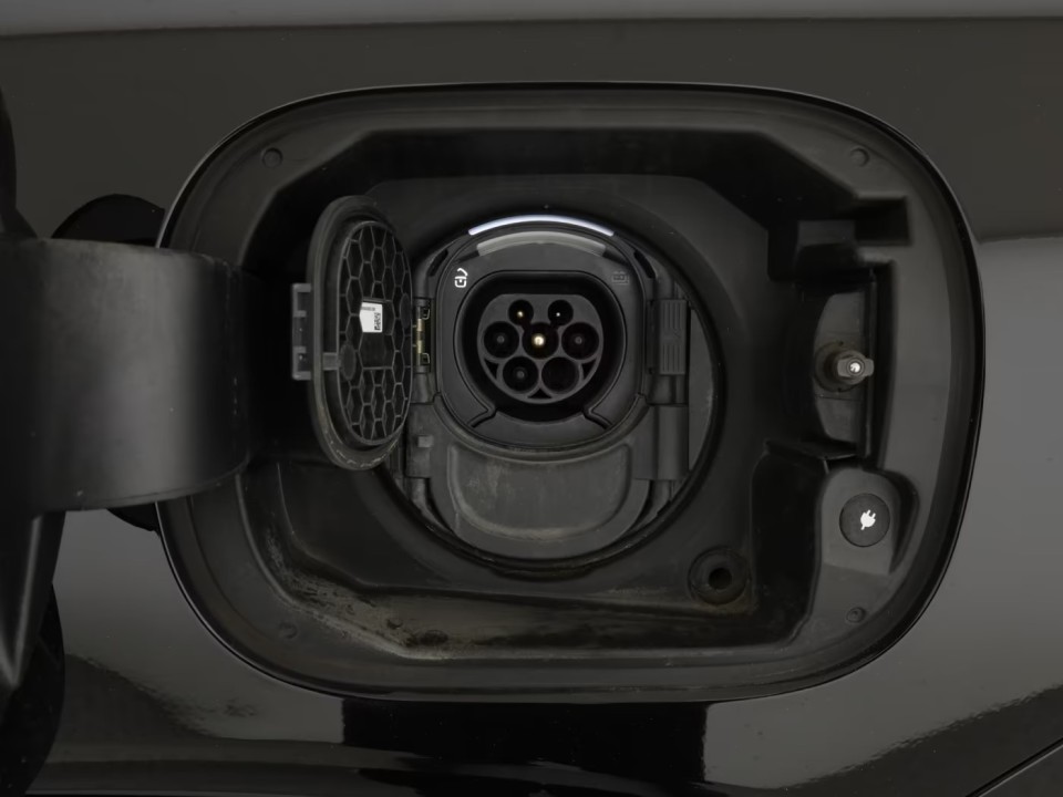 Mercedes-Benz GLE 350de 4MATIC AMG Line - foto 26