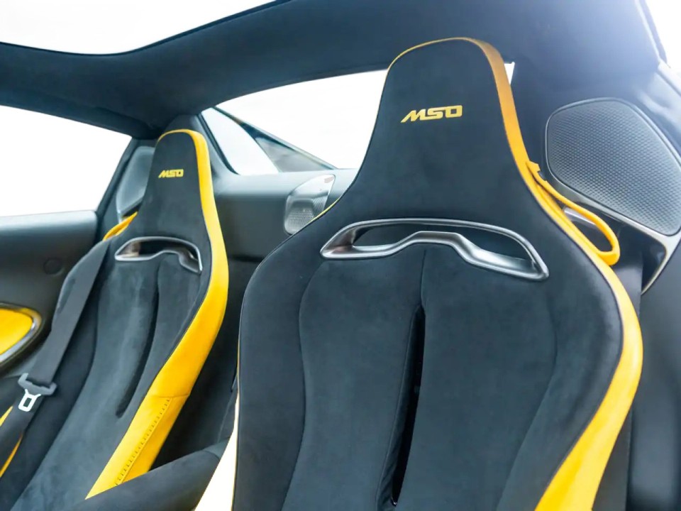 McLaren Artura Spider - foto 12