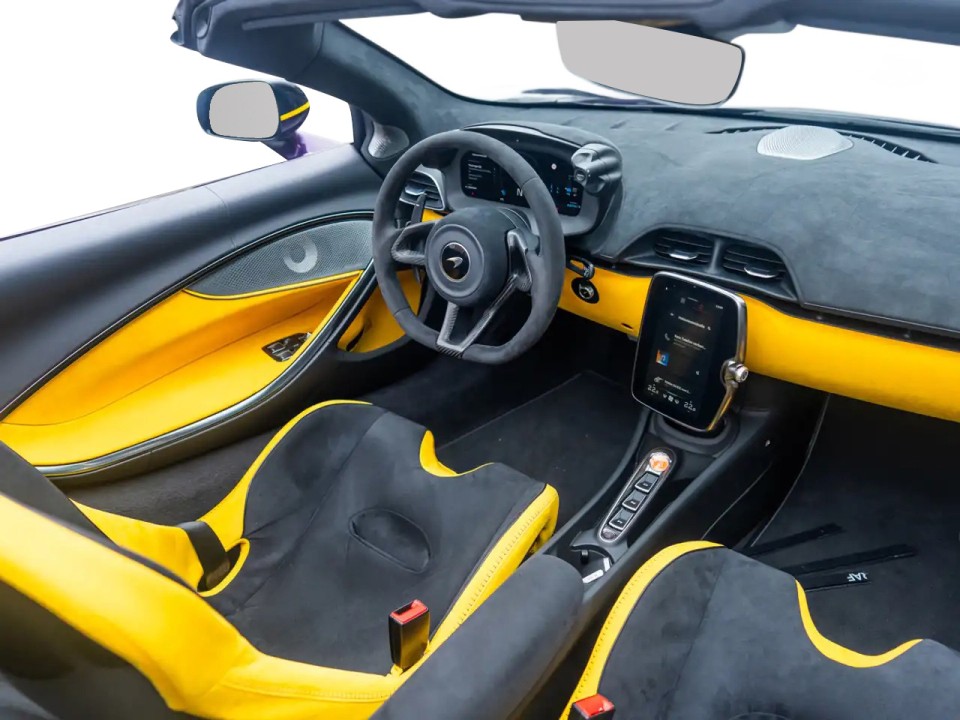 McLaren Artura Spider - foto 10