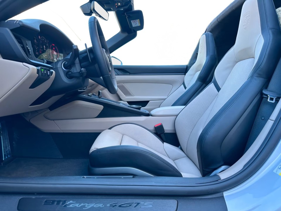 Porsche 911 Targa 4 GTS T-Hybrid - foto 20