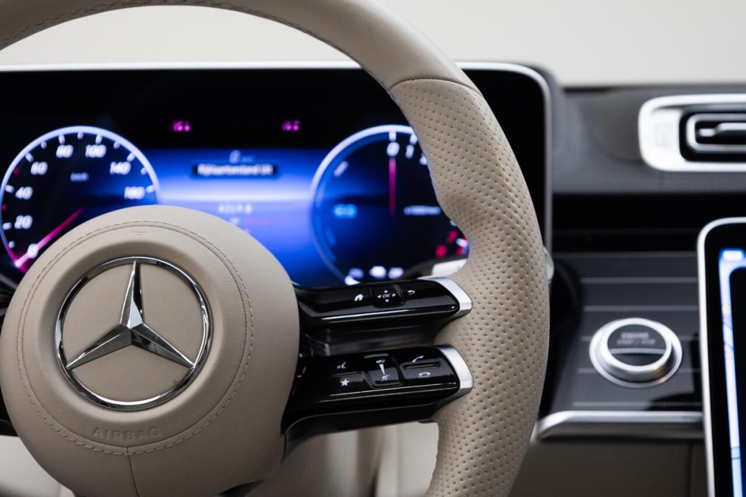 Mercedes-Benz S 580e AMG - foto 12