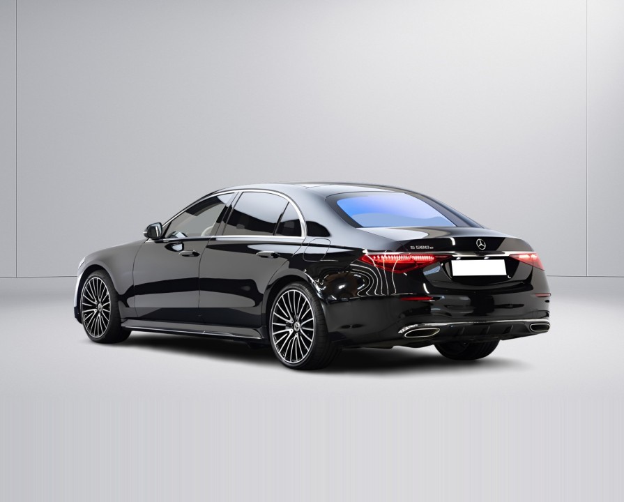 Mercedes-Benz S 580e AMG (3)