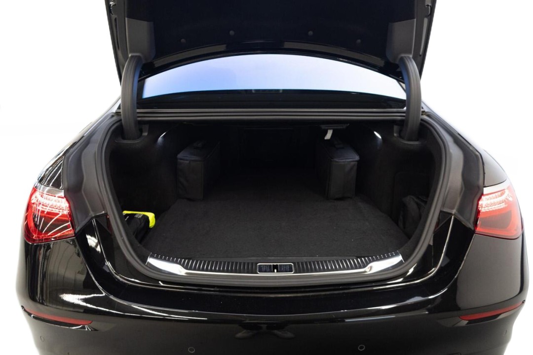 Mercedes-Benz S 580e AMG - foto 23