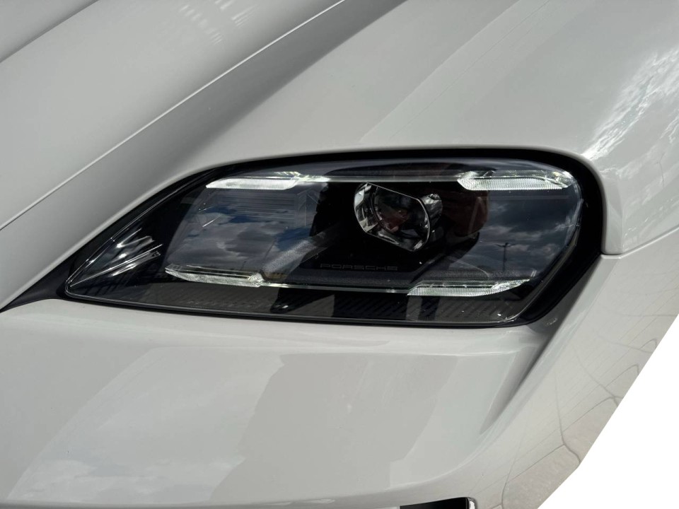 Porsche Taycan 4S - foto 21