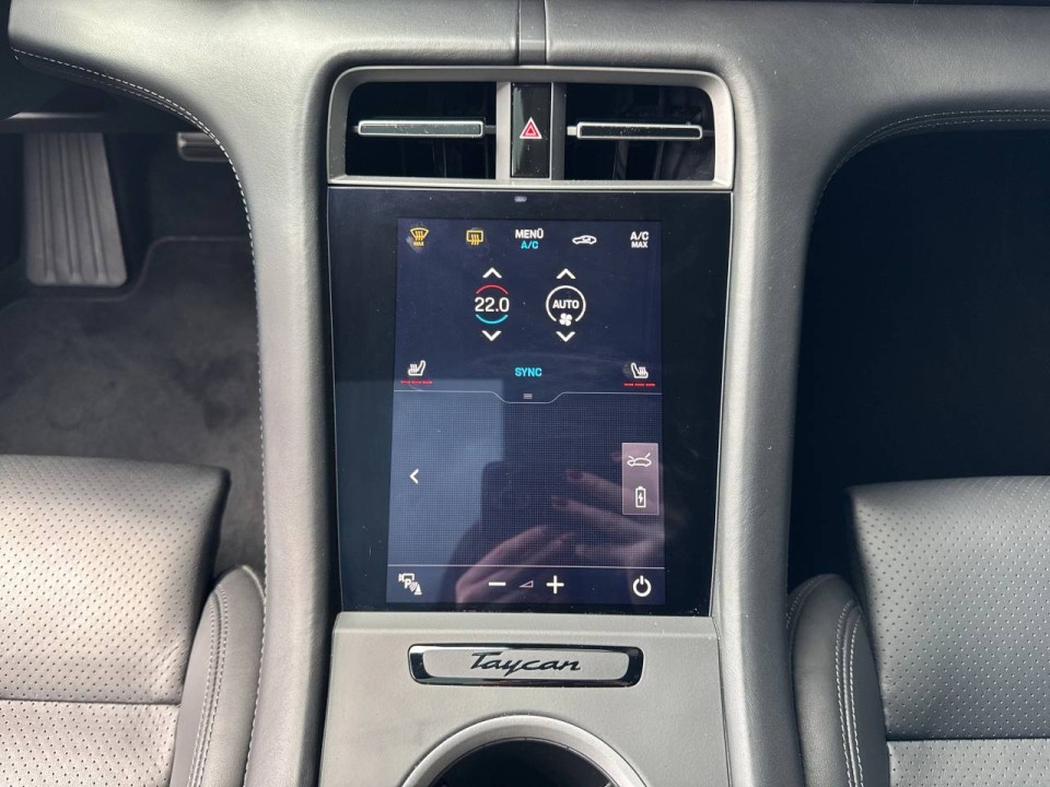Porsche Taycan 4S - foto 12