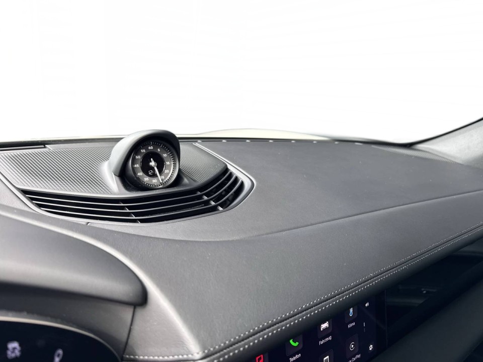 Porsche Taycan 4S - foto 18