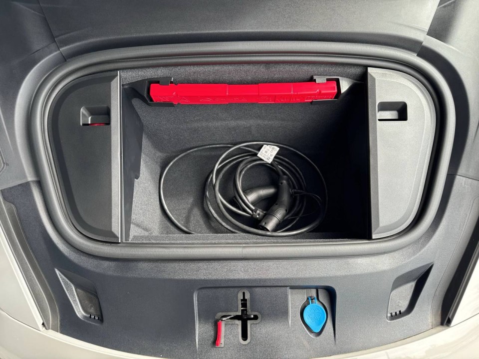 Porsche Taycan 4S - foto 16