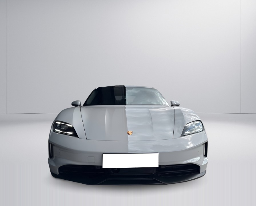 Porsche Taycan 4S (2)