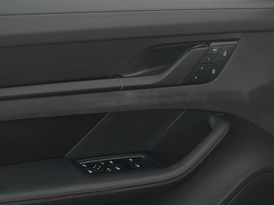 Porsche Taycan GTS - foto 21