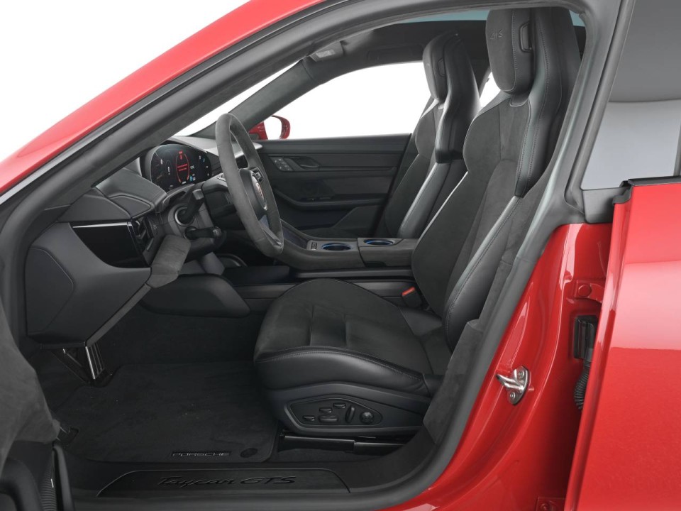 Porsche Taycan GTS - foto 6