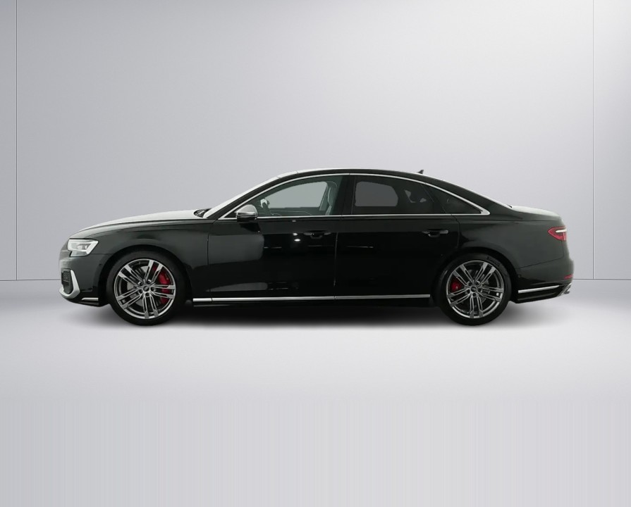 Audi S8 TFSI quattro (5)