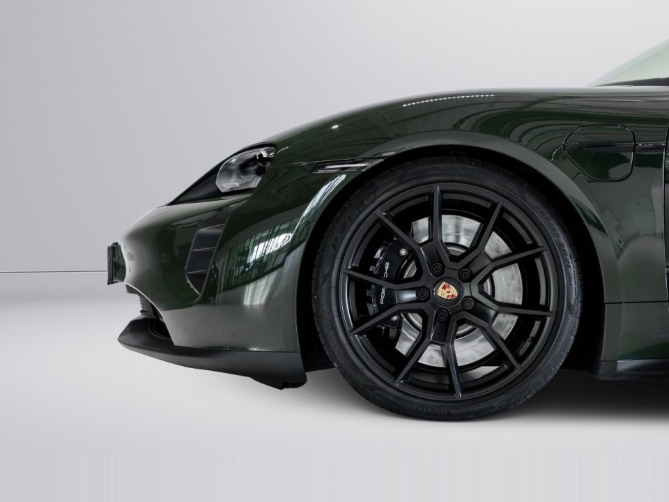 Porsche Taycan GTS - foto 27