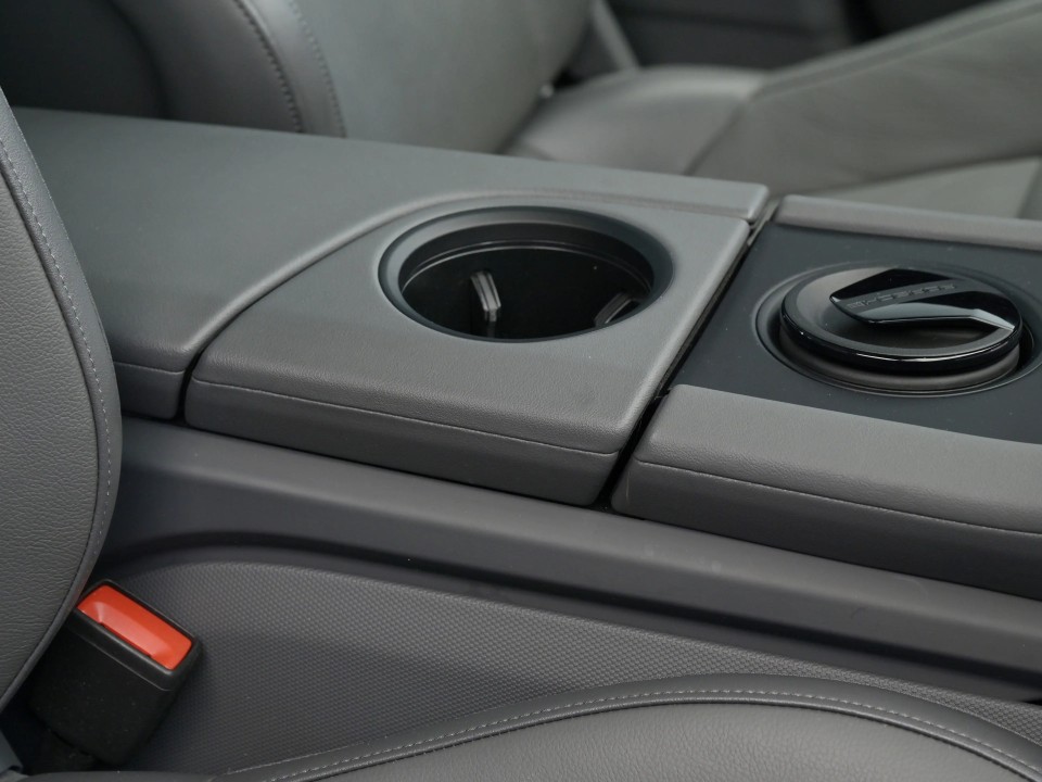 Porsche Taycan - foto 20