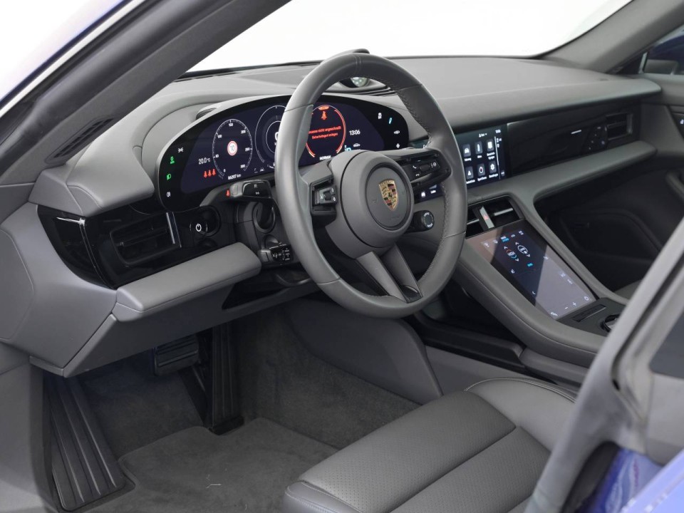 Porsche Taycan - foto 12