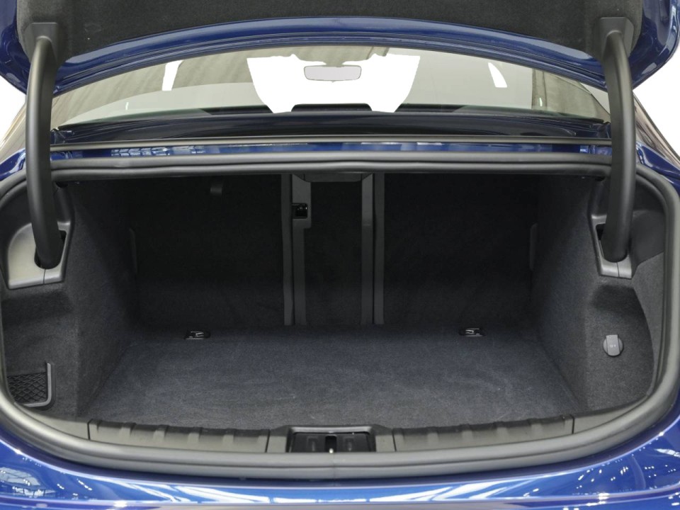 Porsche Taycan - foto 23