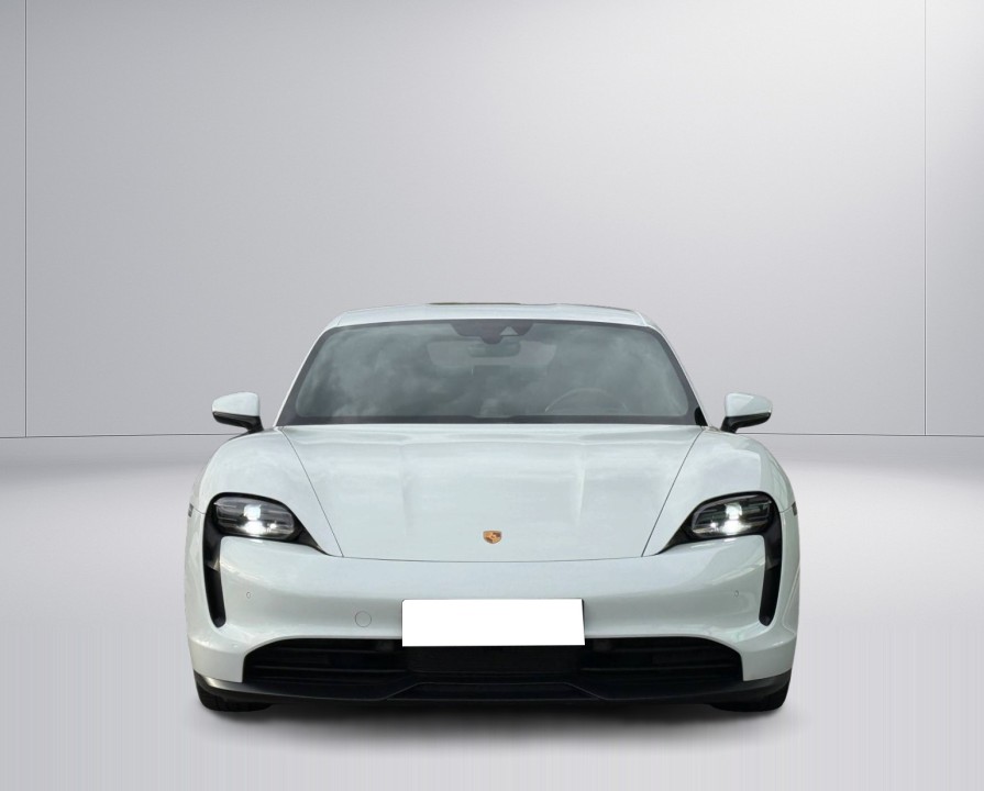 Porsche Taycan - foto 8