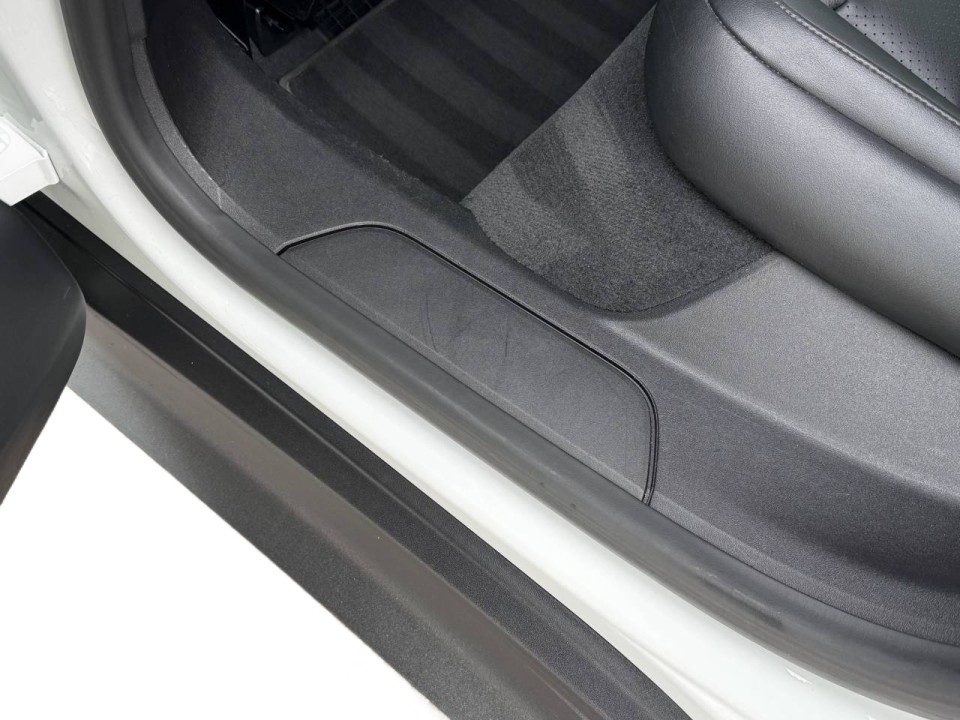 Porsche Taycan - foto 28