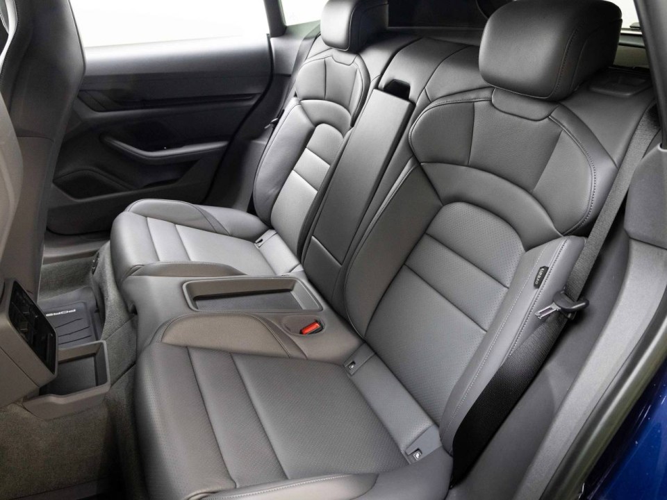 Porsche Taycan Sport Turismo - foto 10