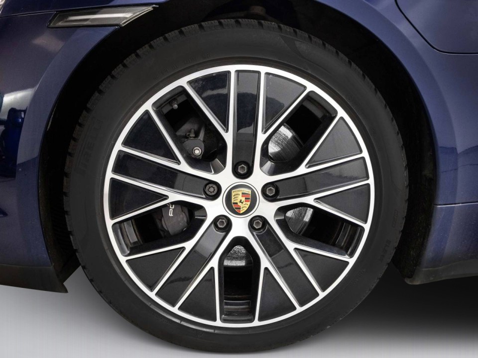 Porsche Taycan Sport Turismo - foto 30
