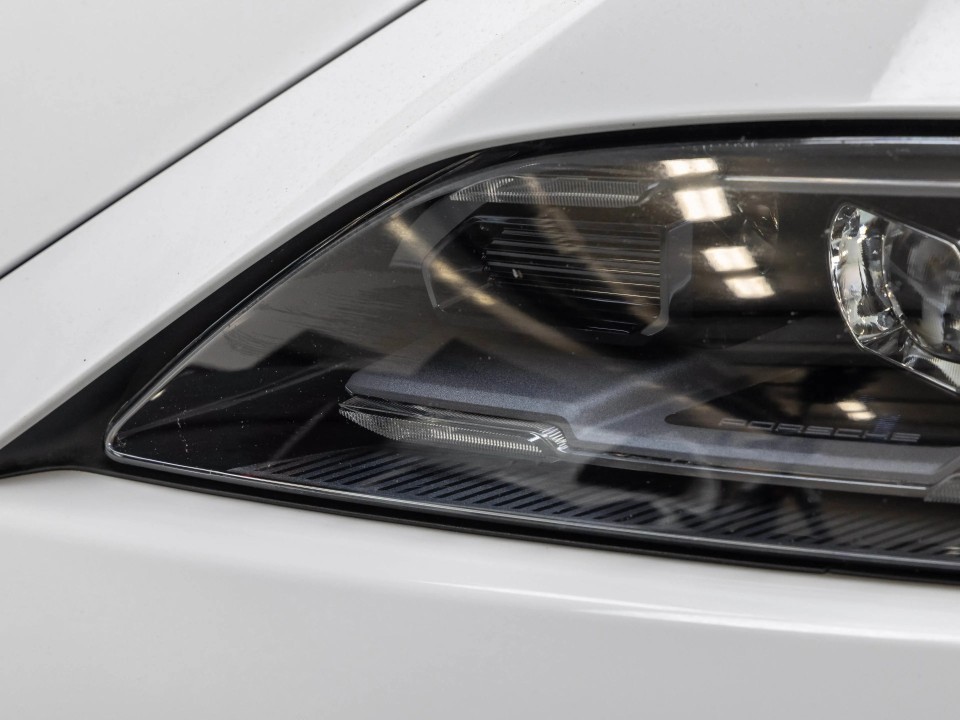 Porsche Taycan 4 Cross Turismo - foto 24