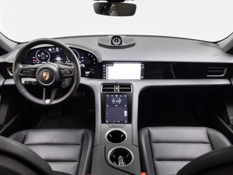 Porsche Taycan 4 Cross Turismo - foto 12