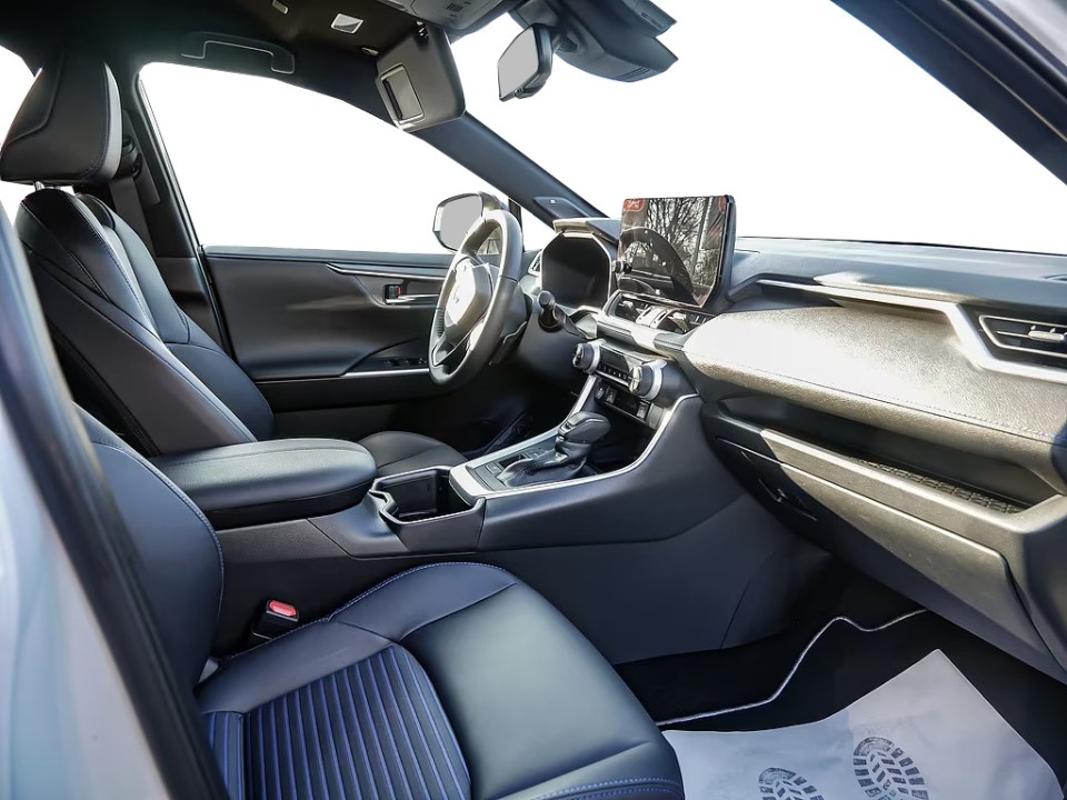 Toyota RAV4 - foto 7