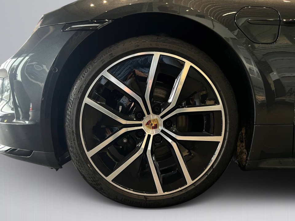 Porsche Taycan 4S - foto 33