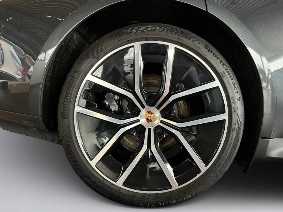 Porsche Taycan 4S - foto 35