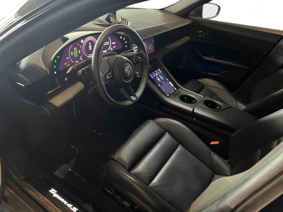 Porsche Taycan 4S - foto 14