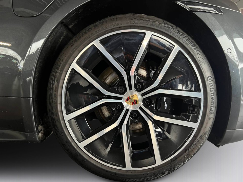 Porsche Taycan 4S - foto 36