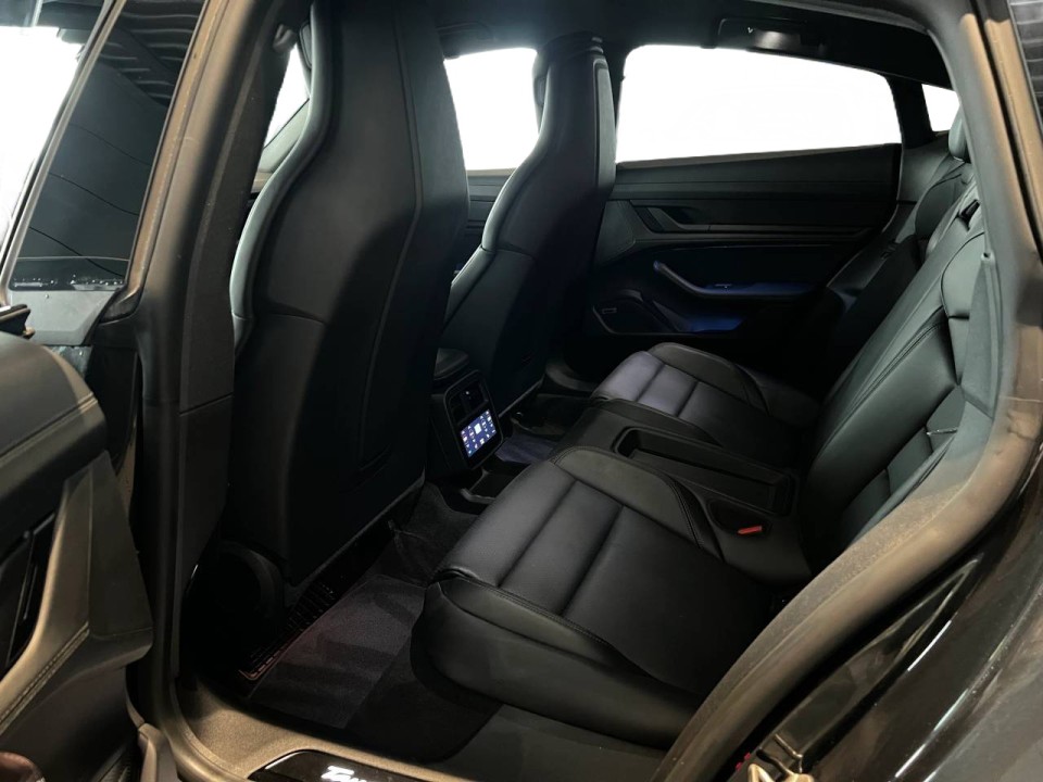 Porsche Taycan 4S - foto 10