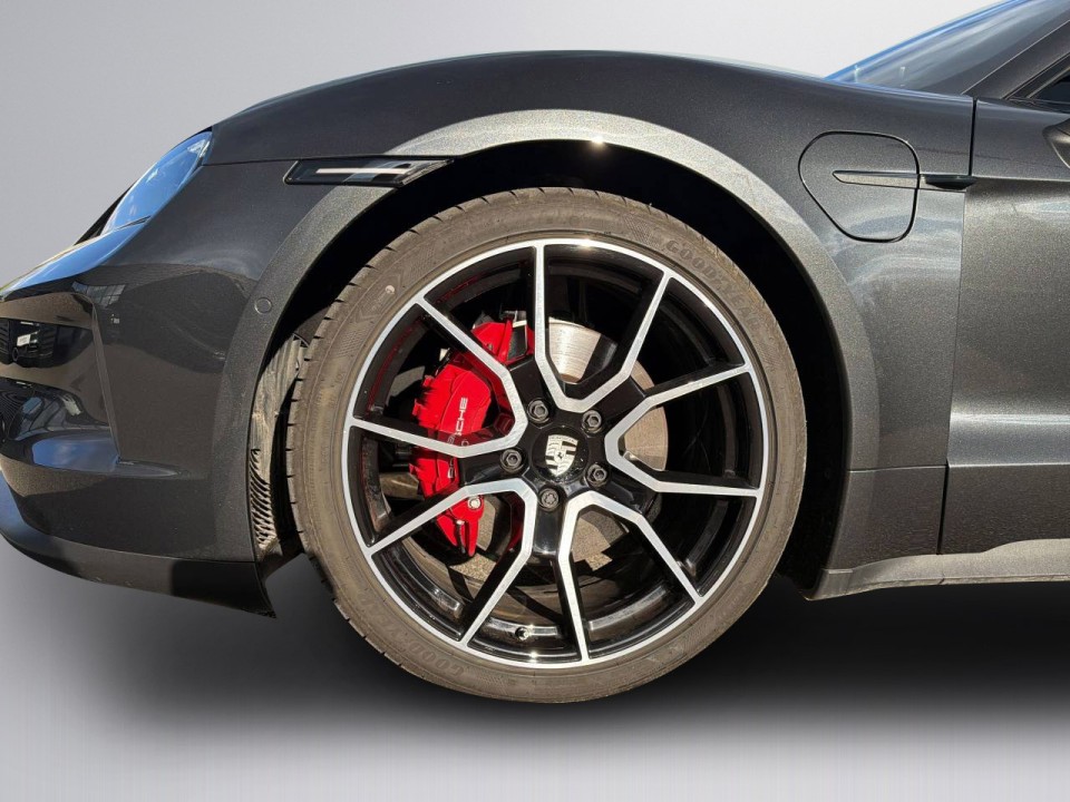 Porsche Taycan 4S - foto 27