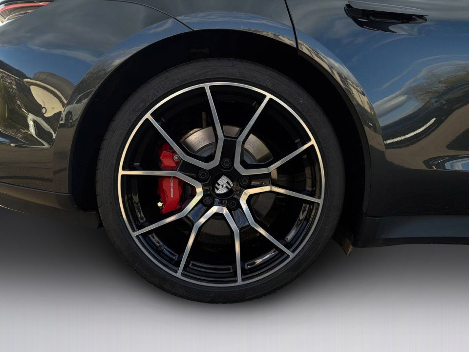 Porsche Taycan 4S - foto 29