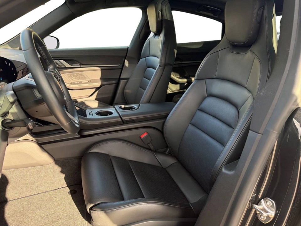 Porsche Taycan 4S - foto 9