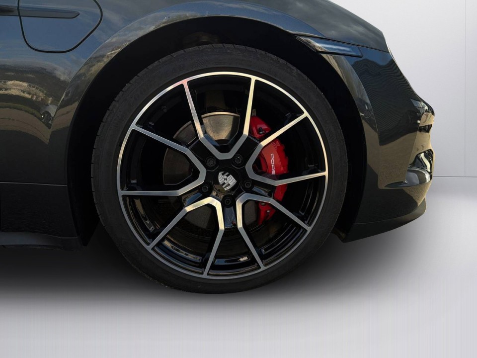 Porsche Taycan 4S - foto 28