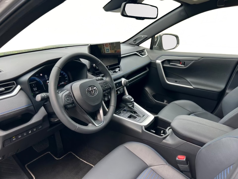 Toyota RAV4 - foto 10