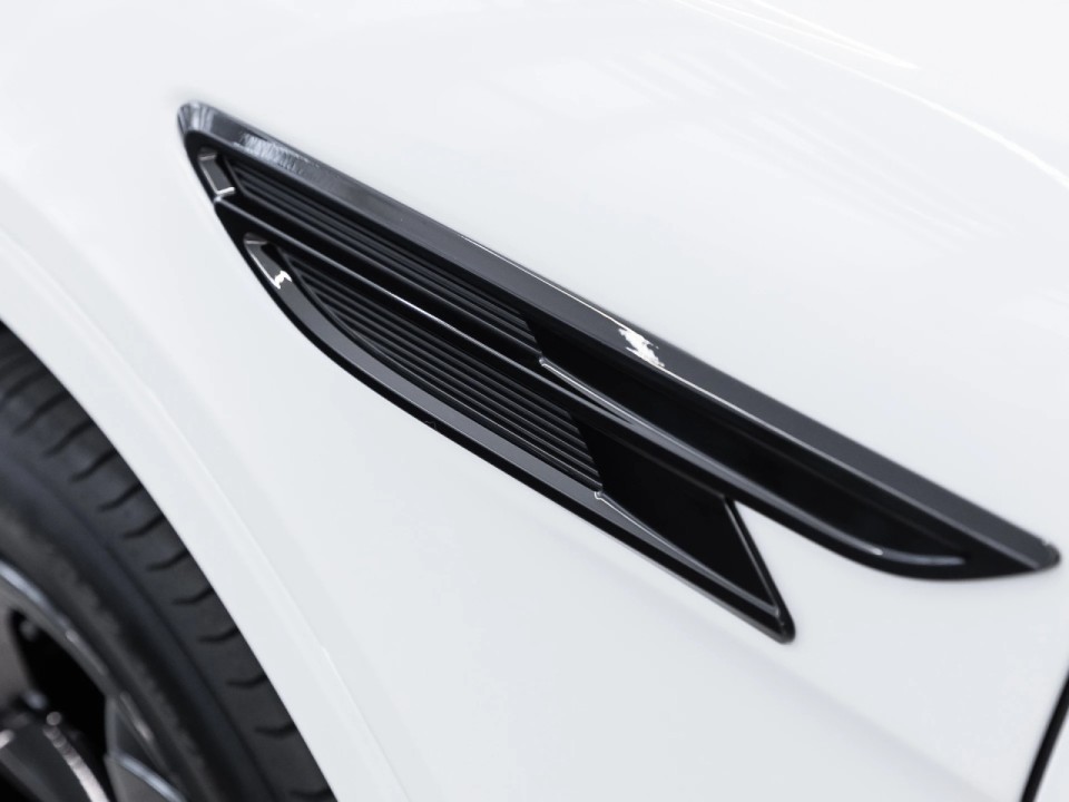 Bentley Bentayga S V8 - foto 24