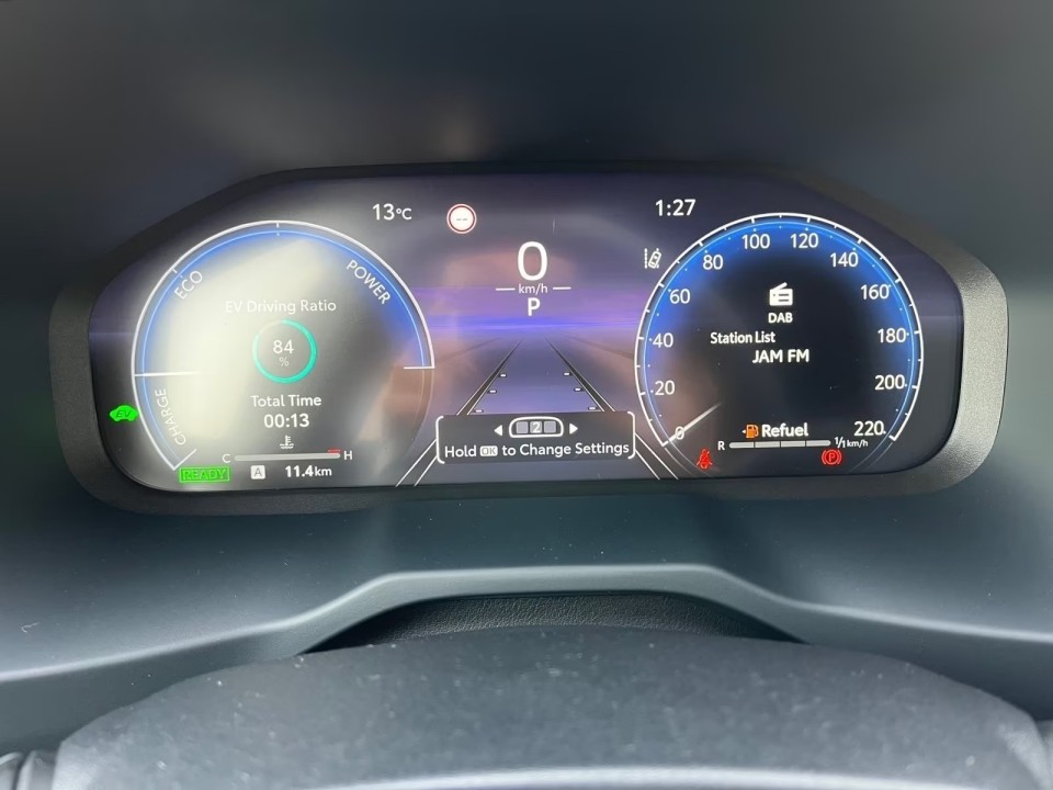 Toyota RAV4 - foto 13