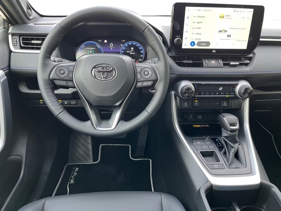 Toyota RAV4 - foto 6