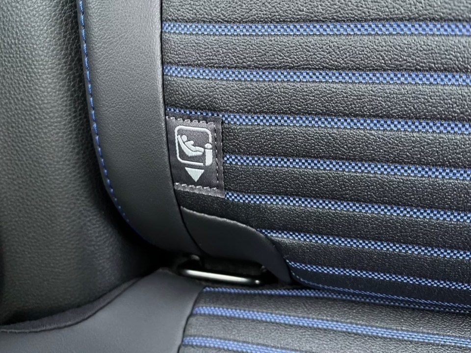 Toyota RAV4 - foto 20