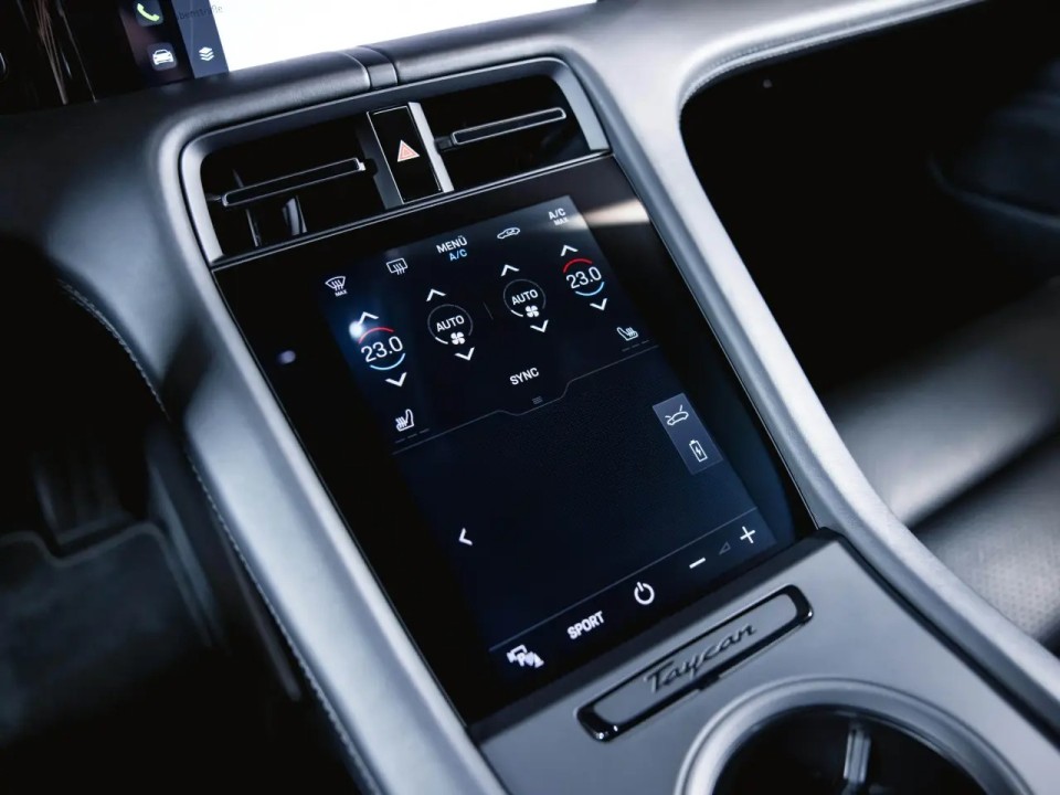 Porsche Taycan Sport Turismo - foto 12