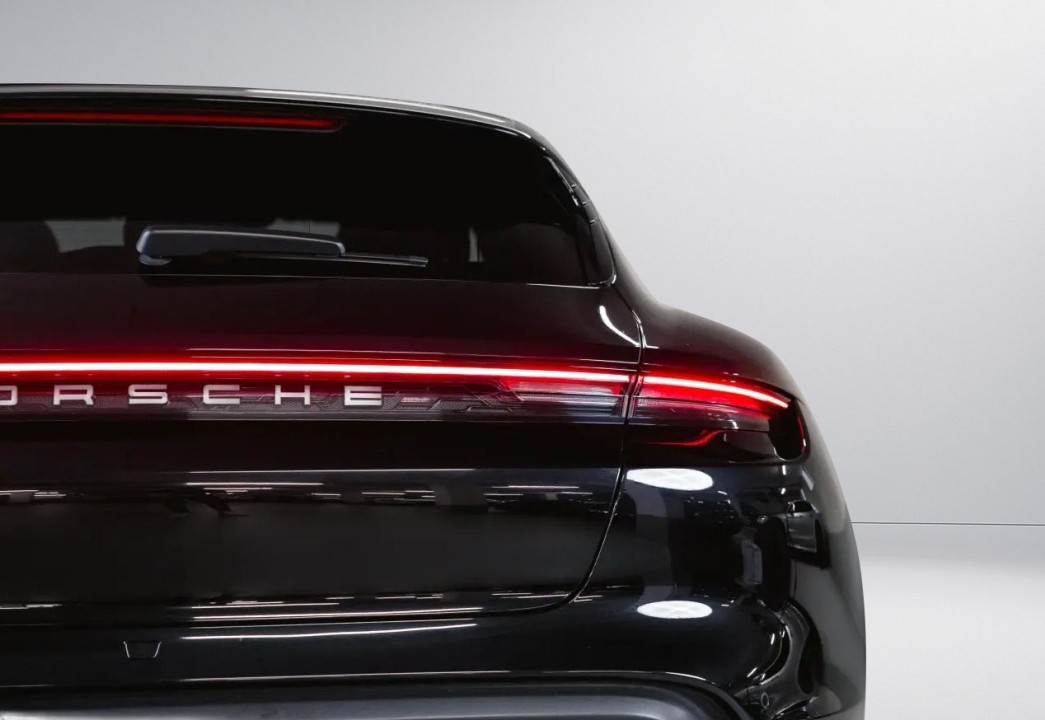 Porsche Taycan Sport Turismo - foto 34