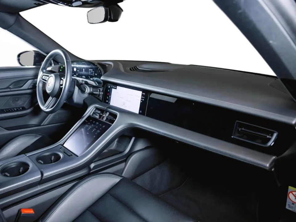 Porsche Taycan Sport Turismo - foto 9