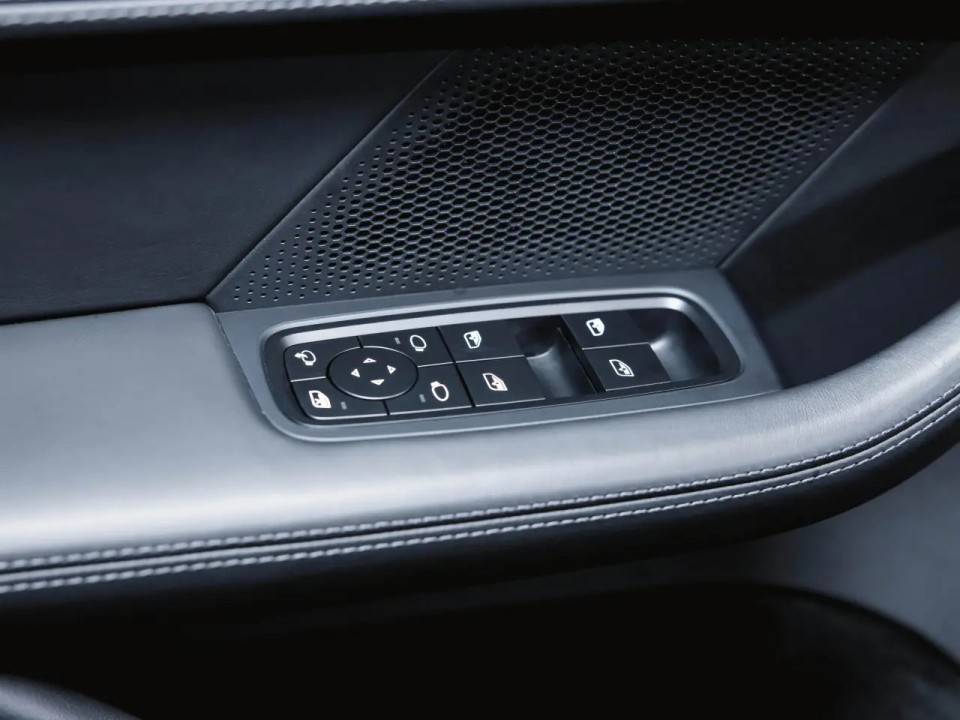 Porsche Taycan Sport Turismo - foto 24