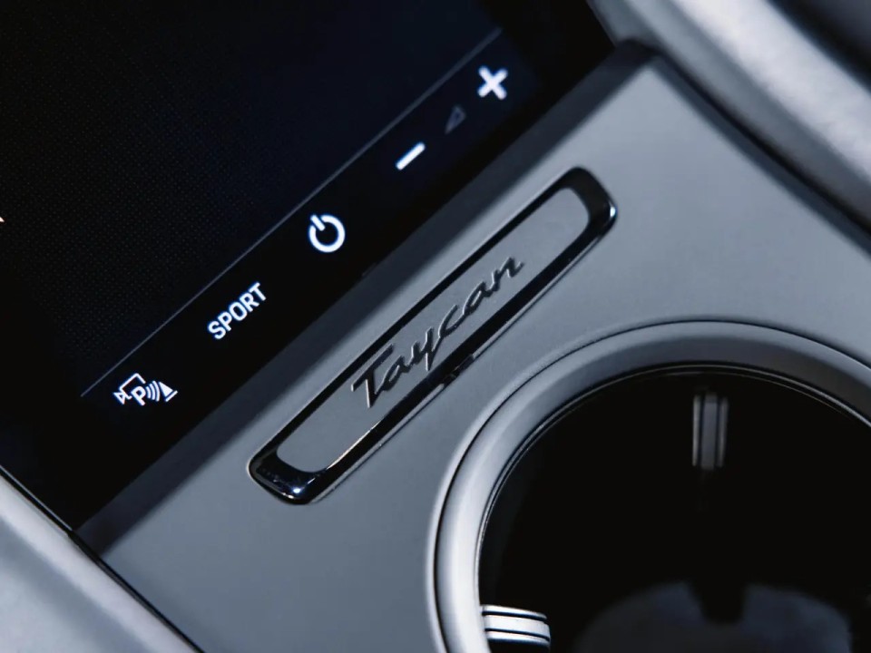 Porsche Taycan Sport Turismo - foto 18