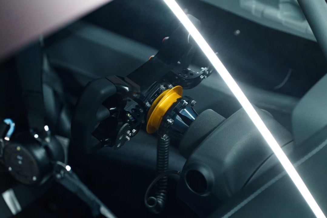 Lotus Emira GT4 - foto 19